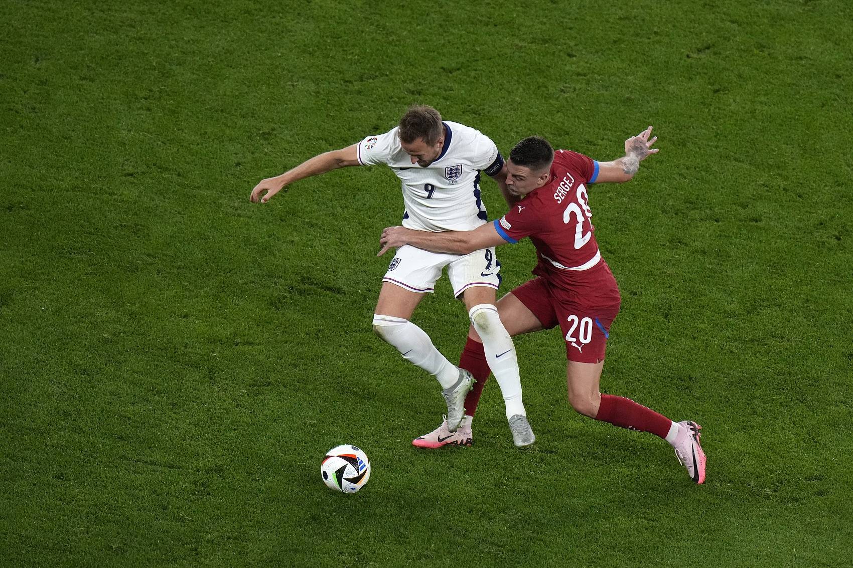 关于克罗地亚力克丹麦,凯恩惊艳四座的信息 关于克罗地亚力克丹麦,凯恩惊艳四座的信息